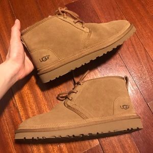 UGG Chestnut Neumel I [Size 6 Kids = 7.5 Womens]